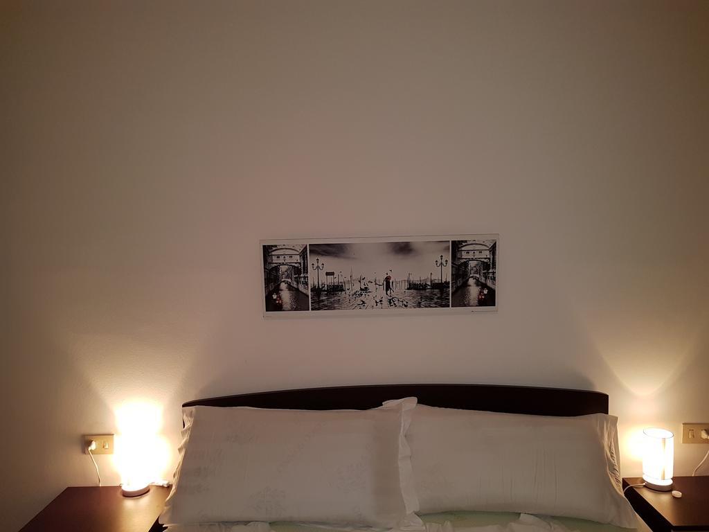 Appartamento Basic Zona Lago Lecco Exterior foto